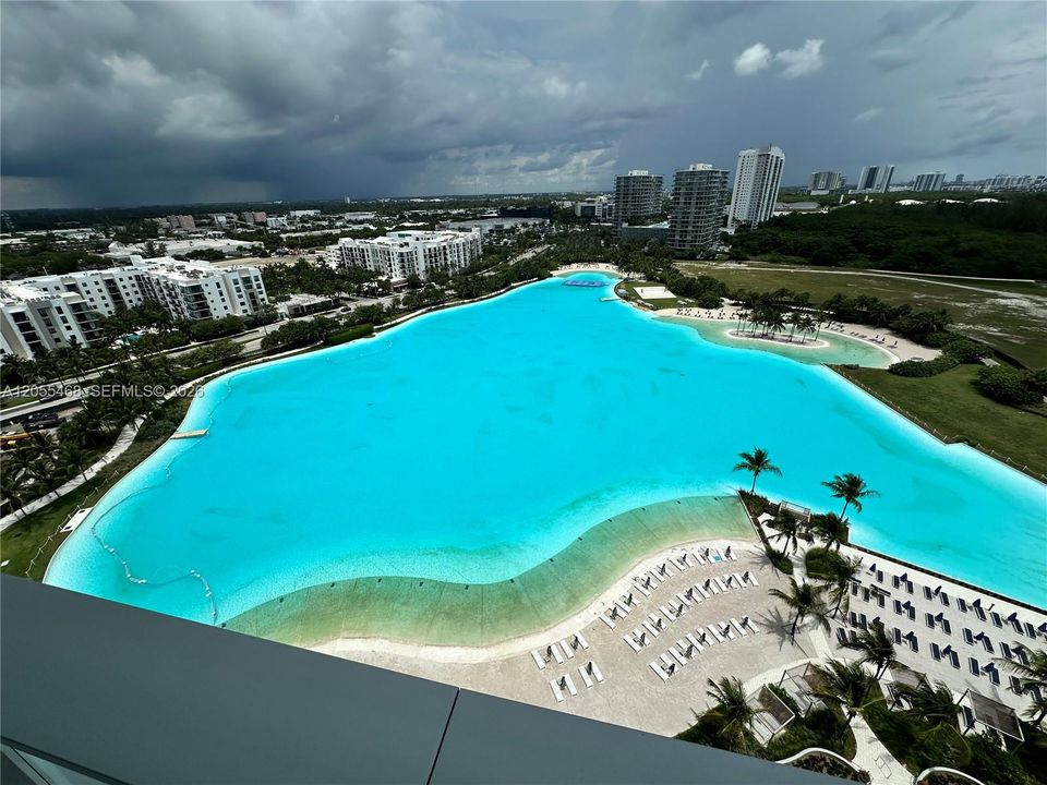 For Rent: $6,000 (1 beds, 2 baths, 0 Square Feet)