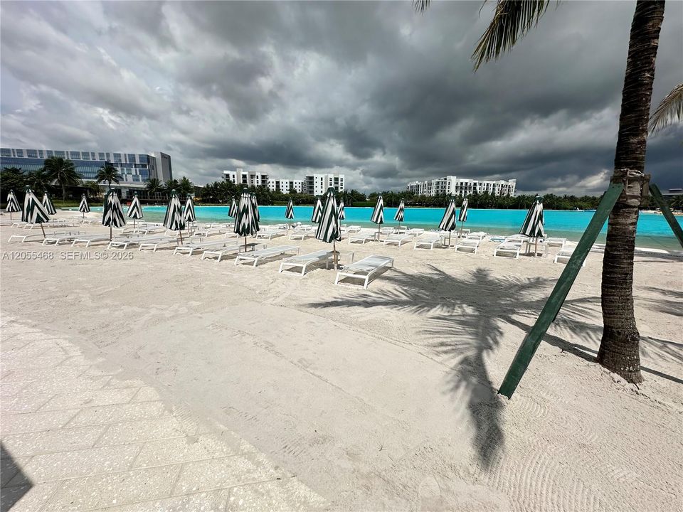 For Rent: $6,000 (1 beds, 2 baths, 0 Square Feet)