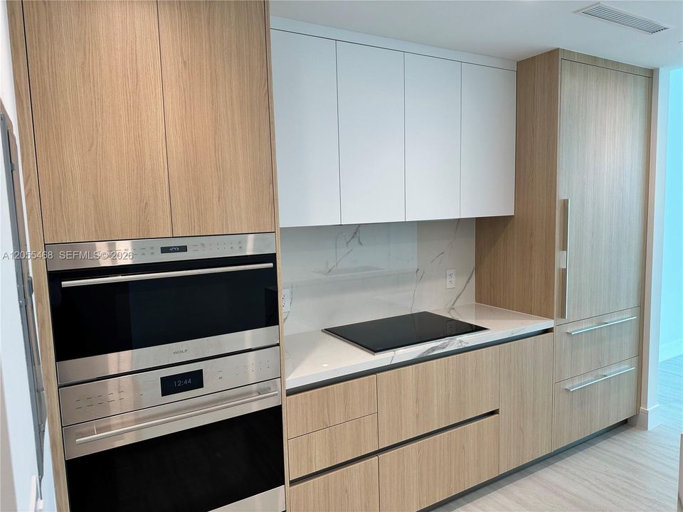 For Rent: $6,000 (1 beds, 2 baths, 0 Square Feet)