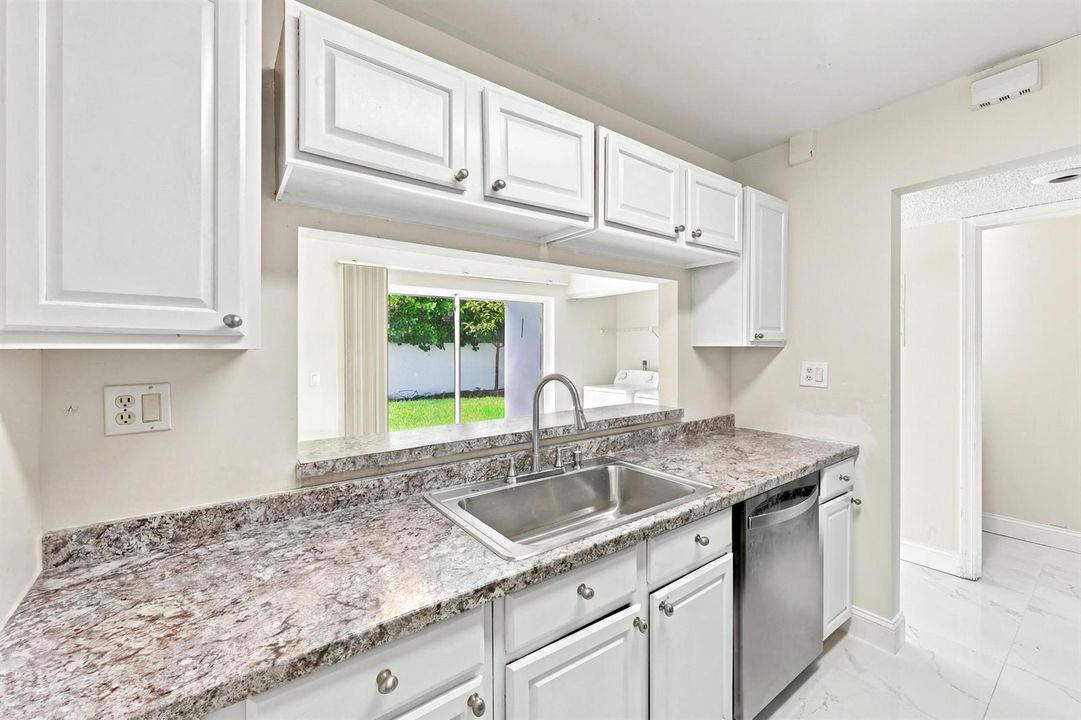 28_5120_elmhurst_rd_a_west_palm_beach_fl
