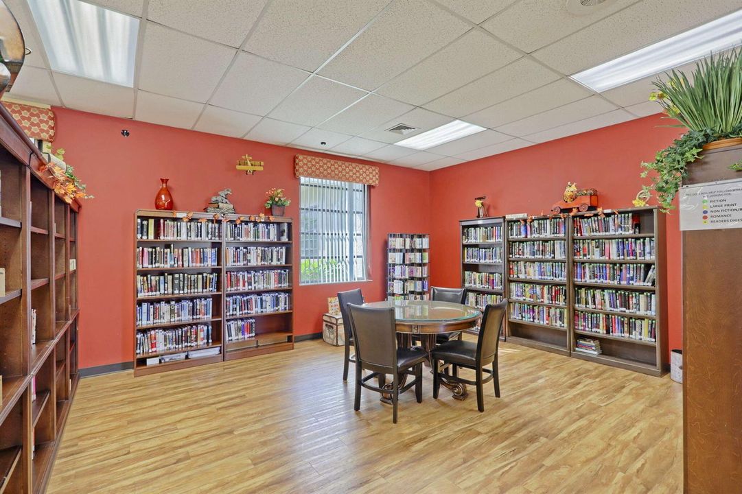 66-web-or-mls-Cypress Lakes (12)
