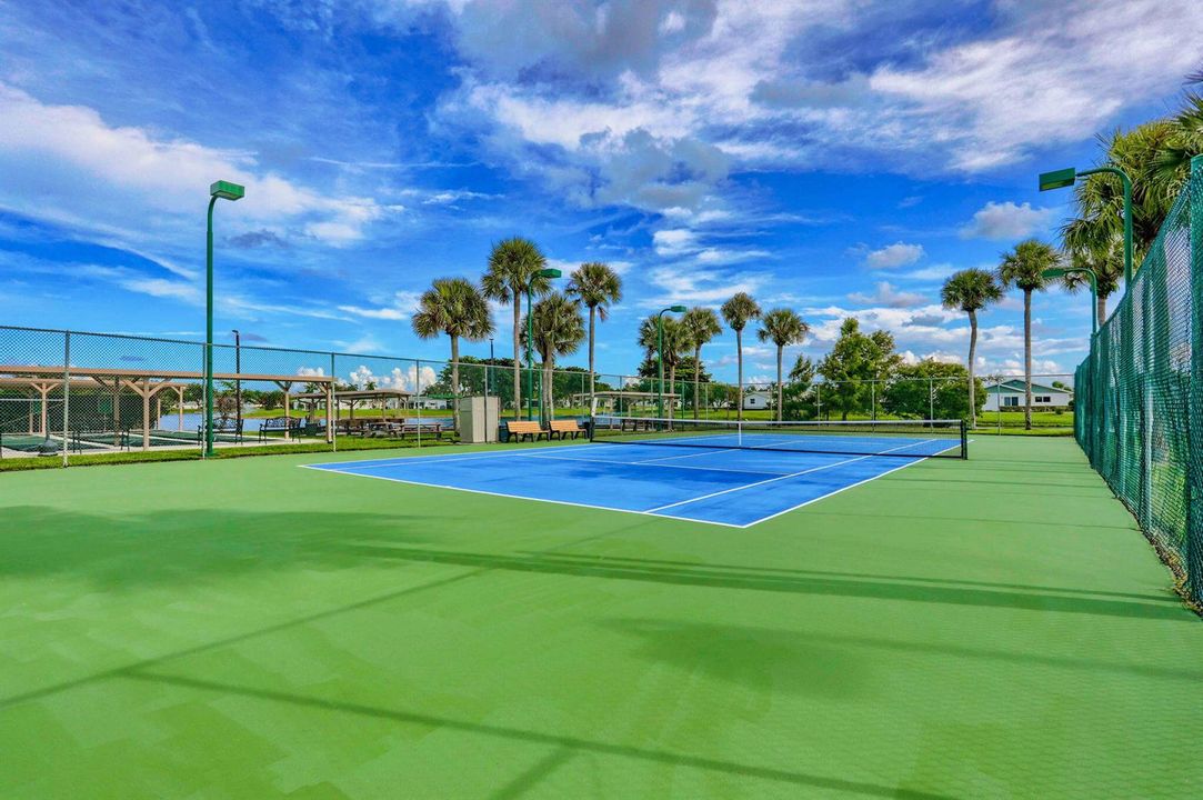 79-web-or-mls-Cypress Lakes (25)