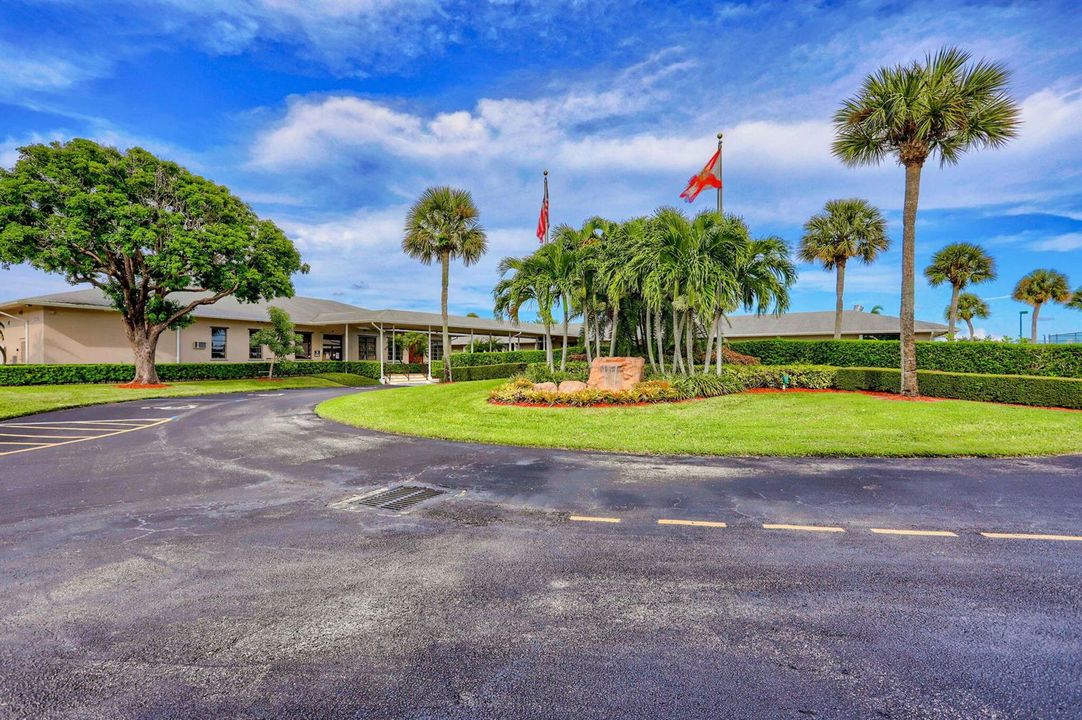 78-web-or-mls-Cypress Lakes (24)