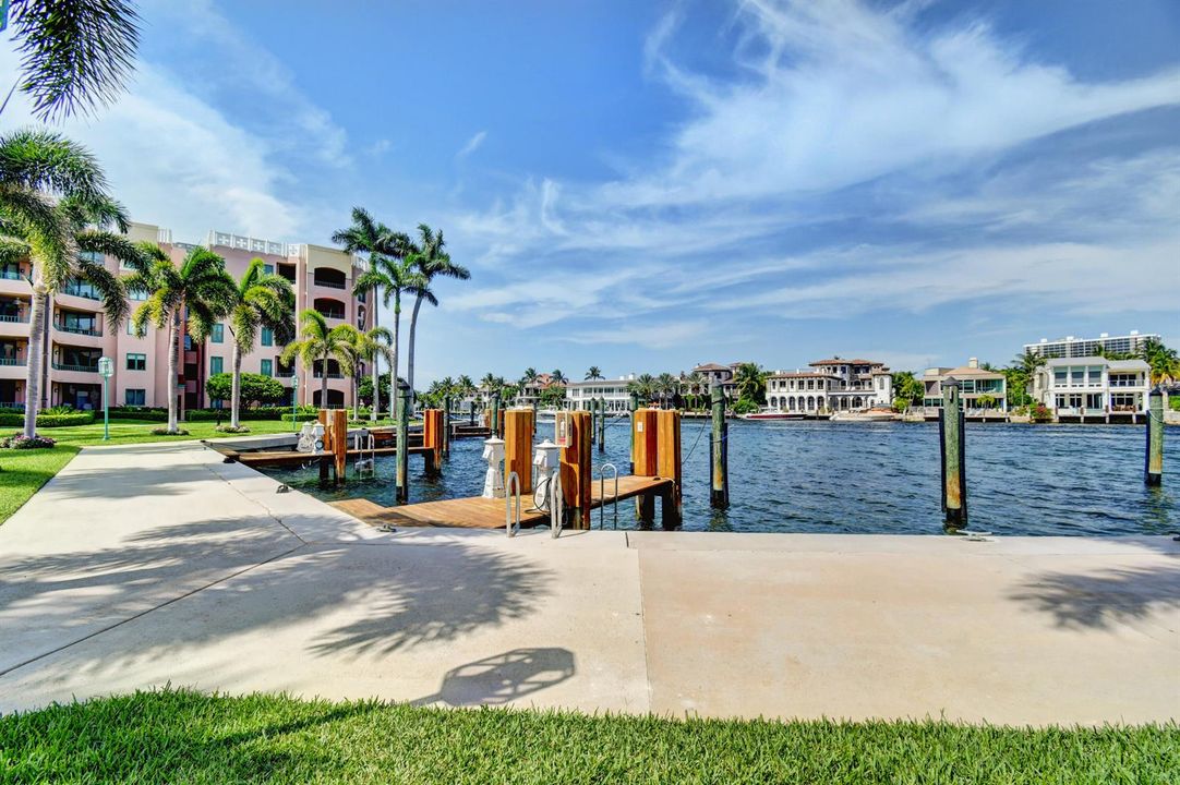 Mizner court