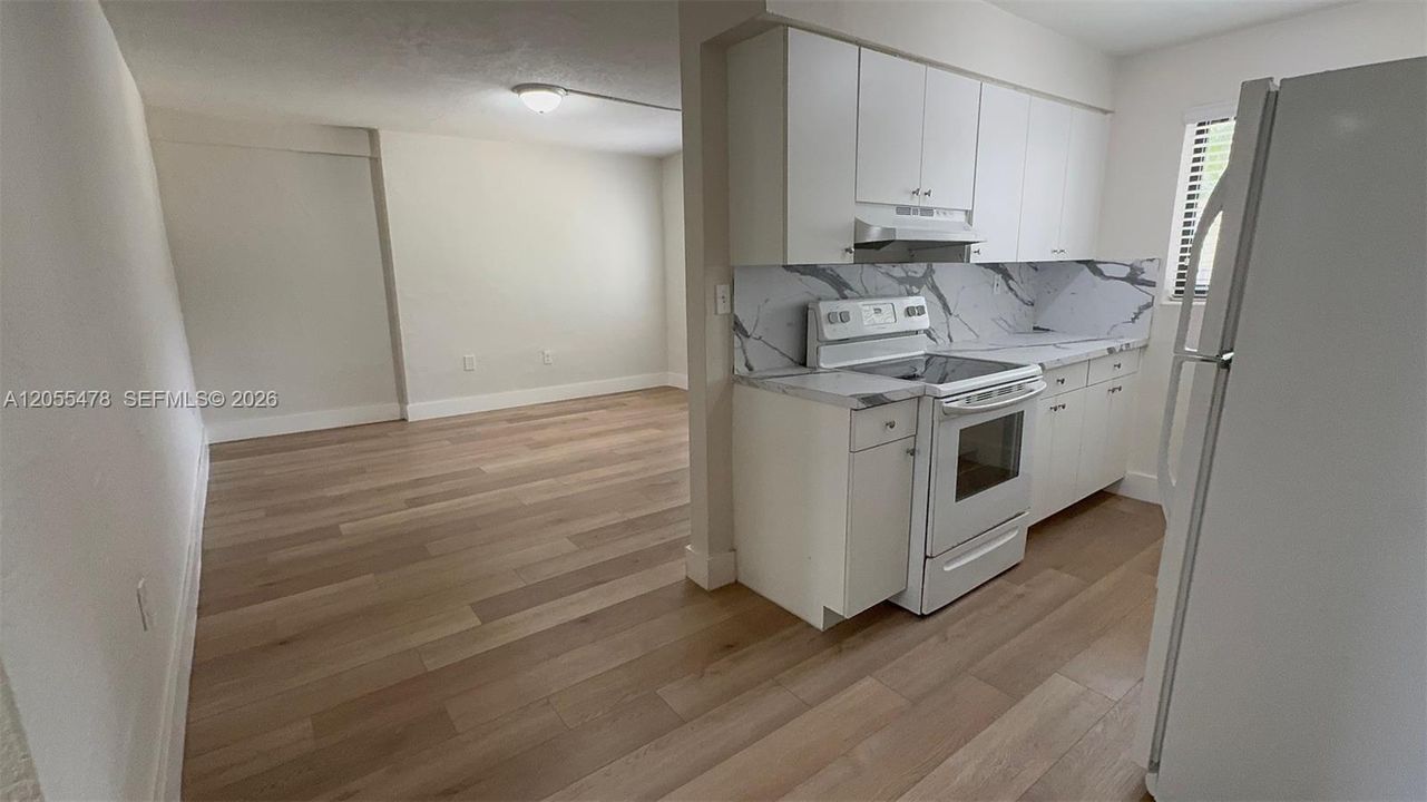 В аренду: $1,850 (1 спален, 1 ванн, 700 Квадратных фут)