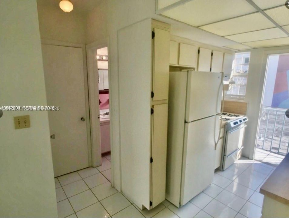 На продажу: $242,000 (0 спален, 1 ванн, 401 Квадратных фут)
