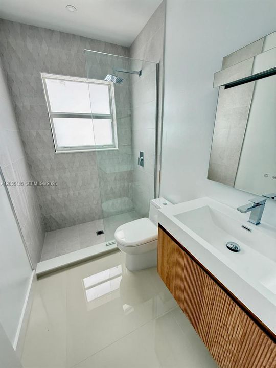 For Rent: $18,950 (4 beds, 4 baths, 3126 Square Feet)