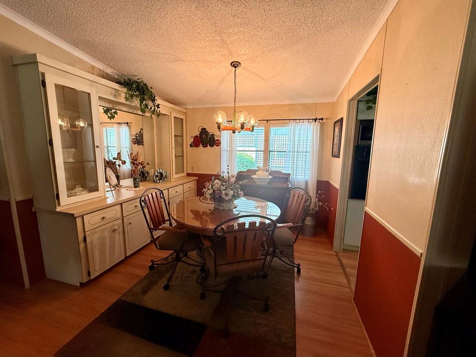 Formal Dining 2