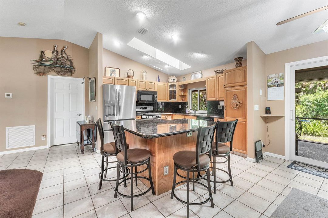 012-1354874thStreetNorth-WestPalmBeach-F