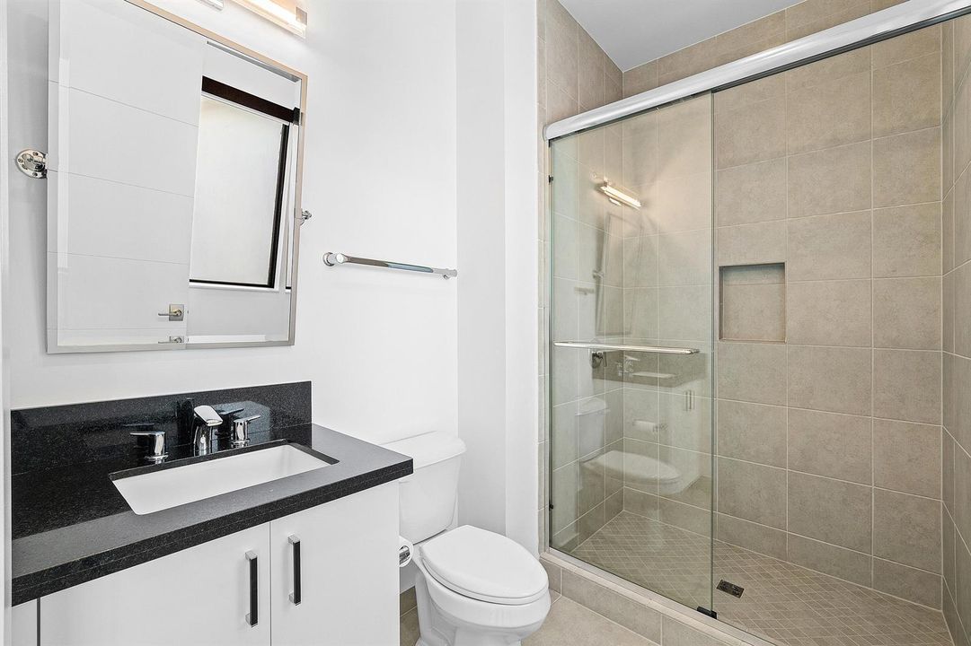 047-9006DulcettoCourt-BocaRaton-FL-33496