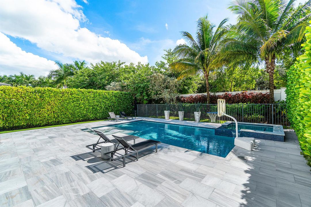 057-9006DulcettoCourt-BocaRaton-FL-33496