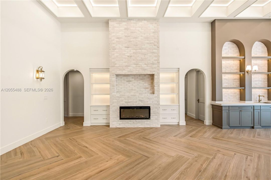 На продажу: $3,150,000 (5 спален, 4 ванн, 4004 Квадратных фут)