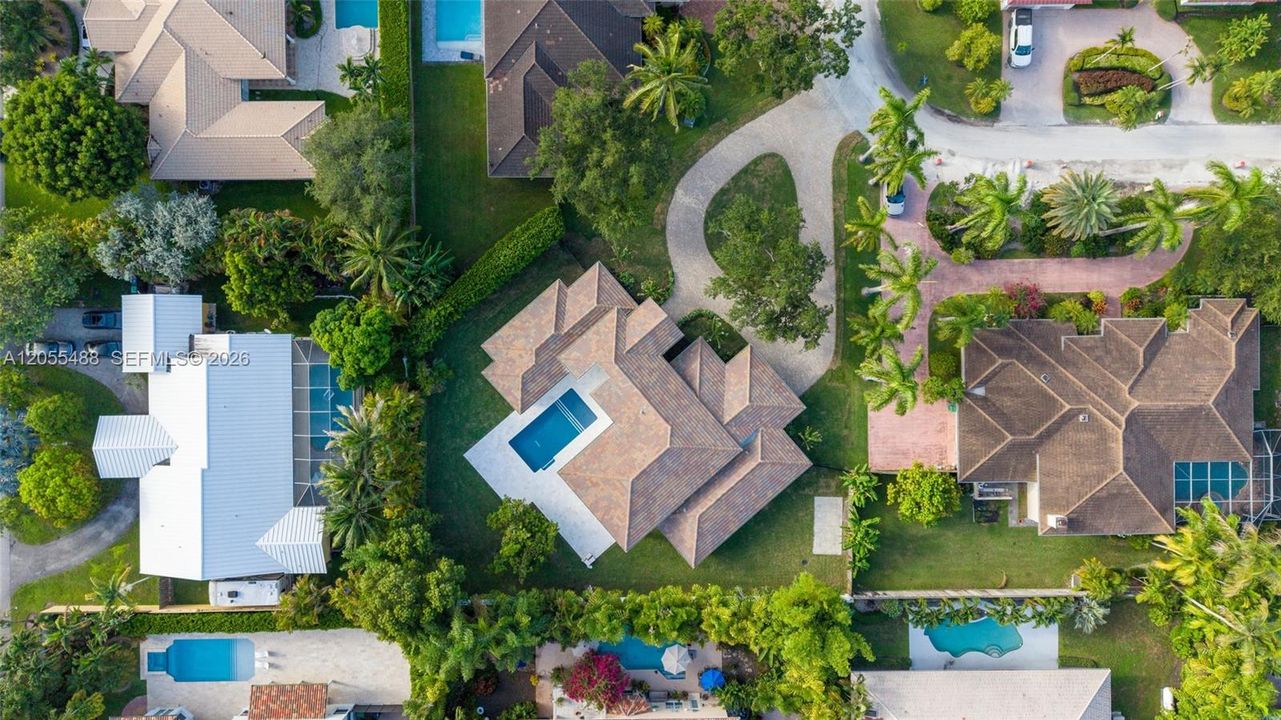 На продажу: $3,150,000 (5 спален, 4 ванн, 4004 Квадратных фут)