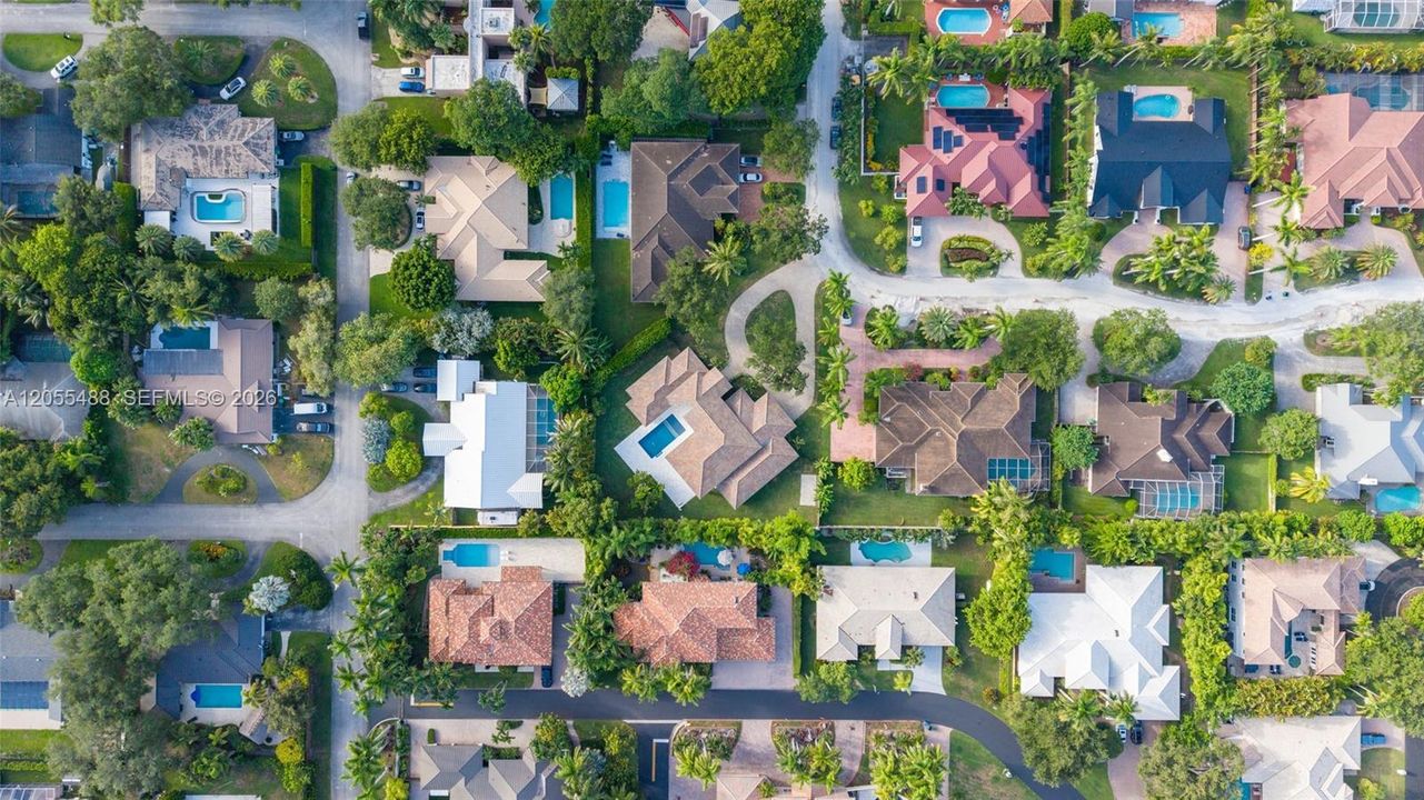 На продажу: $3,150,000 (5 спален, 4 ванн, 4004 Квадратных фут)