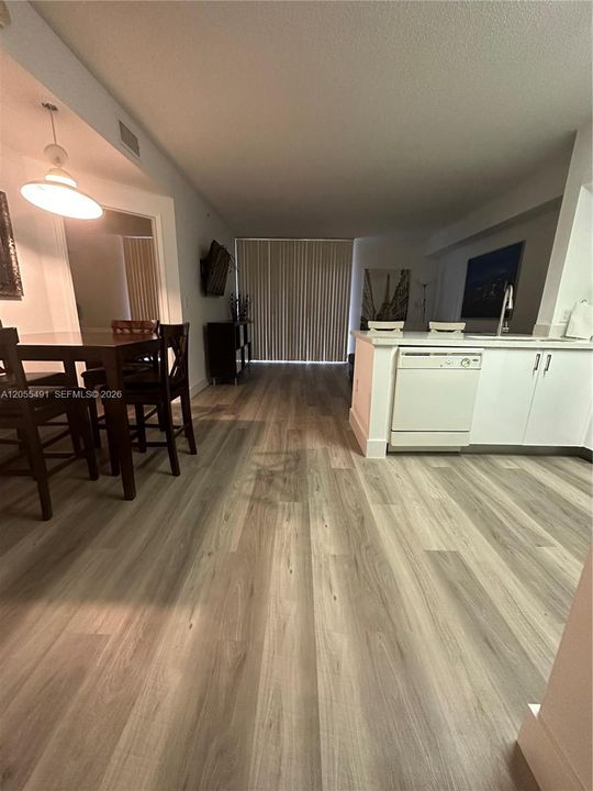 En Renta: $2,150 (1 camas, 1 baños, 685 Pies cuadrados)