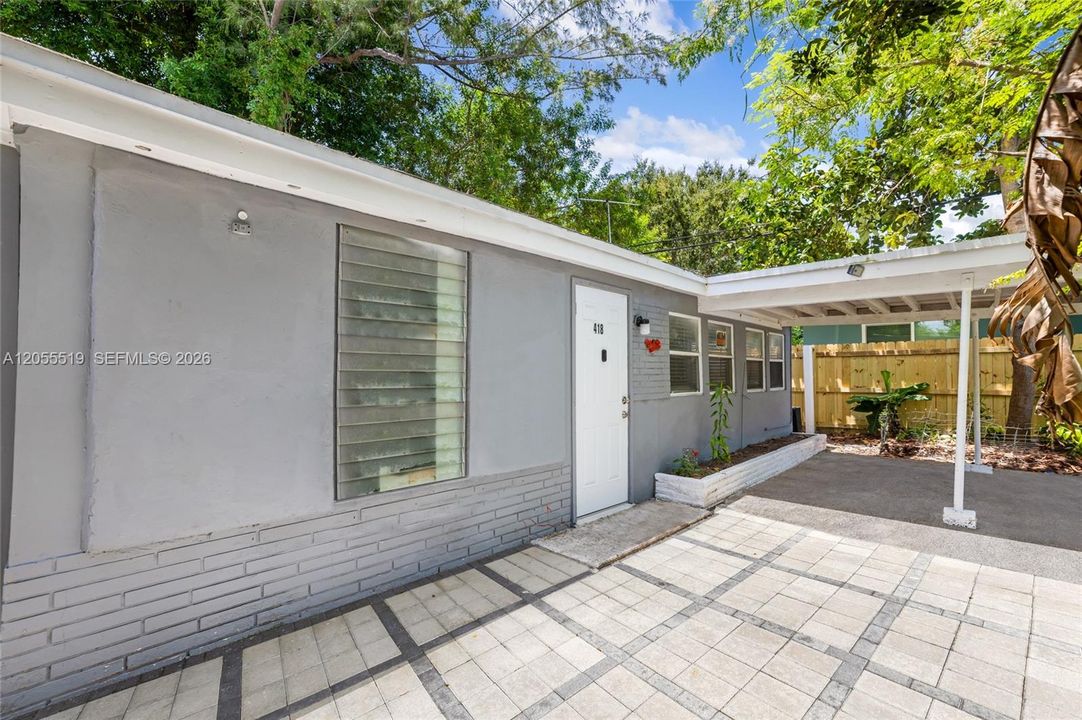 En Venta: $299,000 (2 camas, 1 baños, 840 Pies cuadrados)