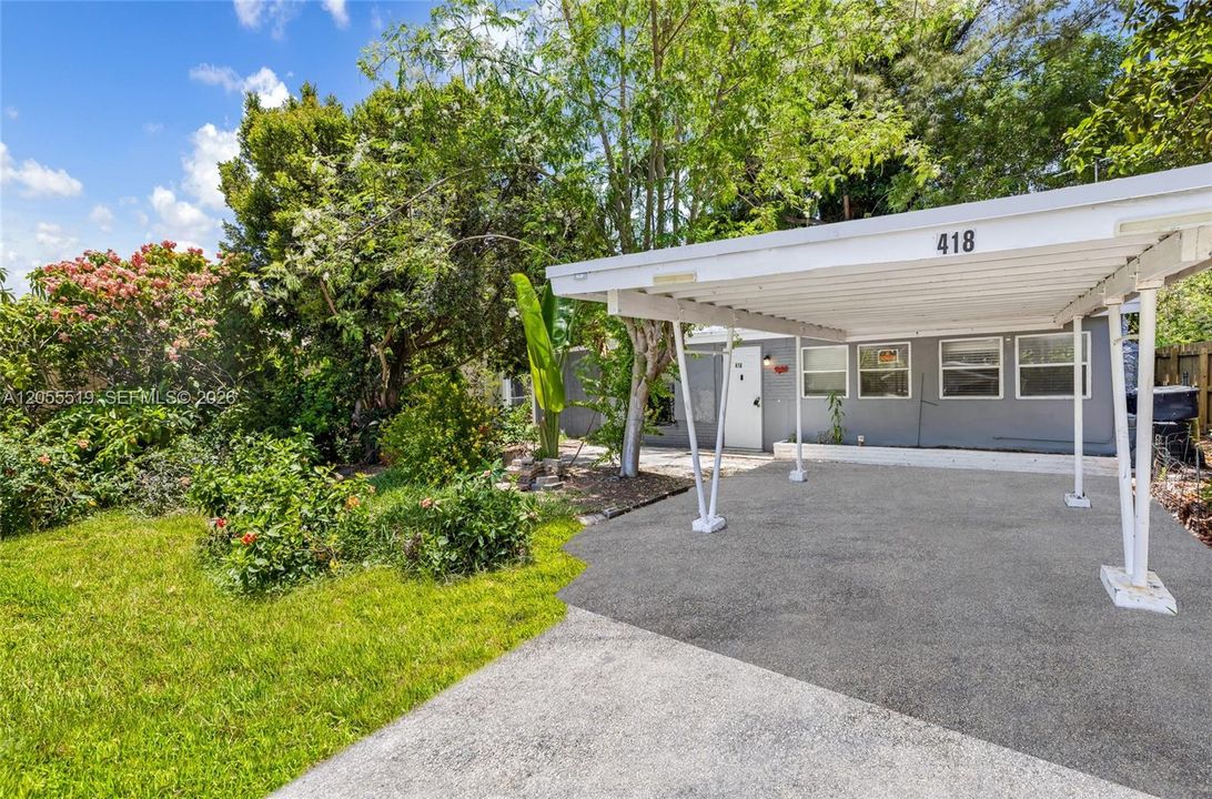 En Venta: $299,000 (2 camas, 1 baños, 840 Pies cuadrados)