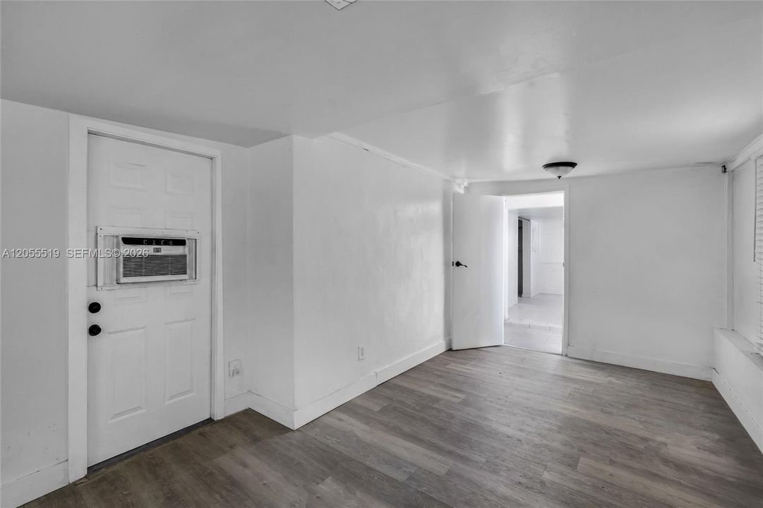 En Venta: $299,000 (2 camas, 1 baños, 840 Pies cuadrados)