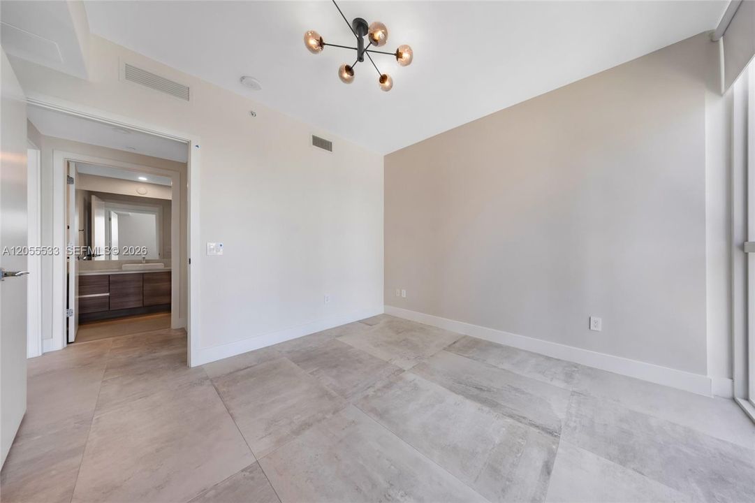En Venta: $615,000 (1 camas, 1 baños, 748 Pies cuadrados)