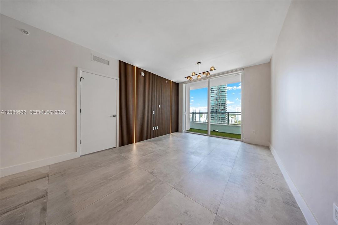 En Venta: $615,000 (1 camas, 1 baños, 748 Pies cuadrados)