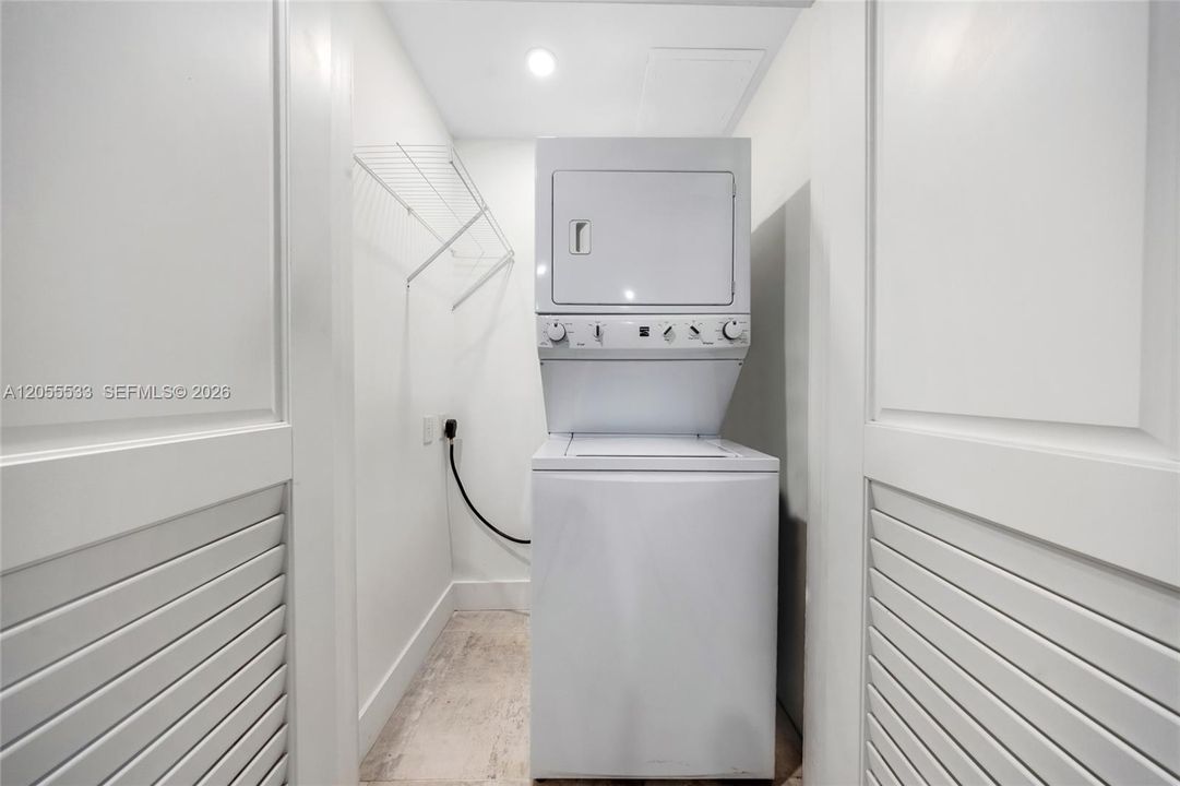 En Venta: $615,000 (1 camas, 1 baños, 748 Pies cuadrados)