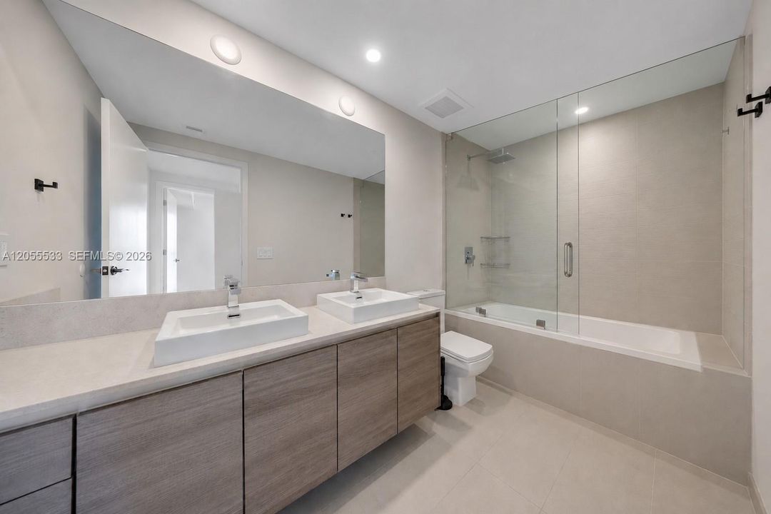 En Venta: $615,000 (1 camas, 1 baños, 748 Pies cuadrados)