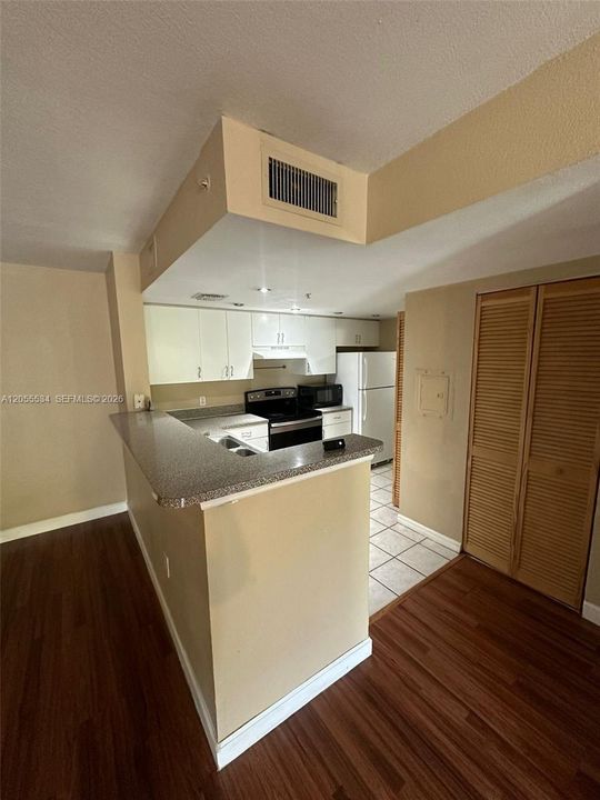 En Renta: $1,750 (1 camas, 1 baños, 778 Pies cuadrados)