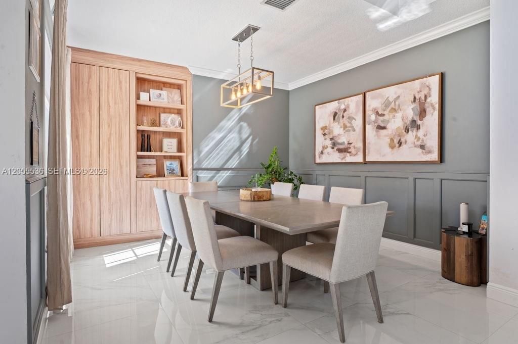 En Venta: $1,498,000 (5 camas, 3 baños, 3078 Pies cuadrados)
