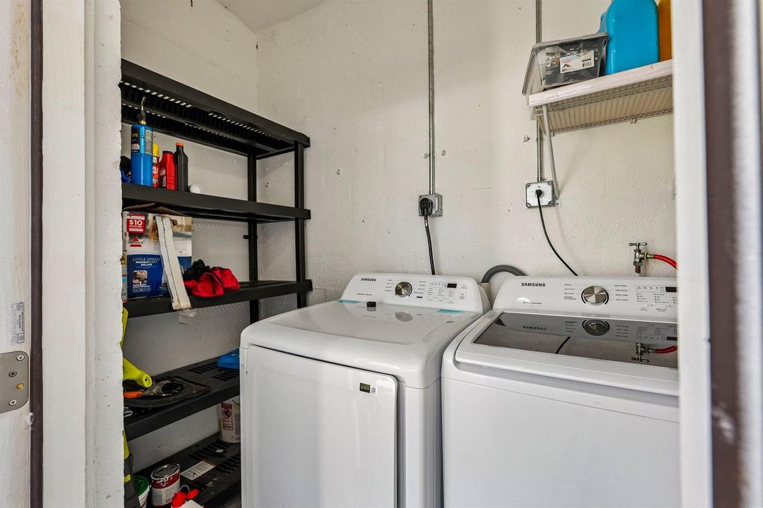 31-web-or-mls-NW 19th Ave-S1607-031