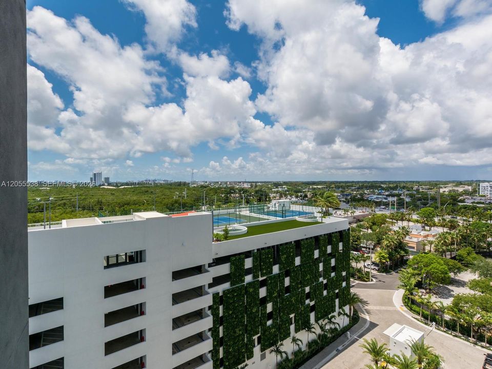 На продажу: $649,000 (2 спален, 2 ванн, 1119 Квадратных фут)