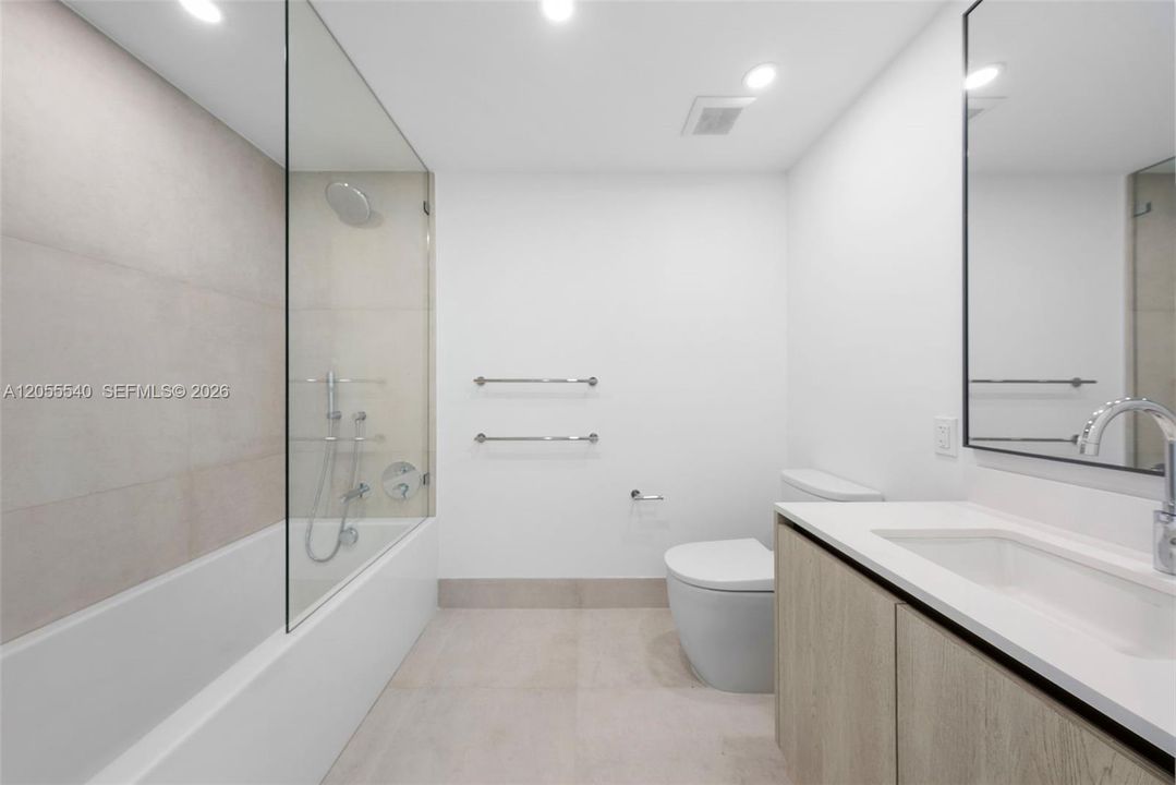 For Rent: $9,900 (2 beds, 2 baths, 1420 Square Feet)