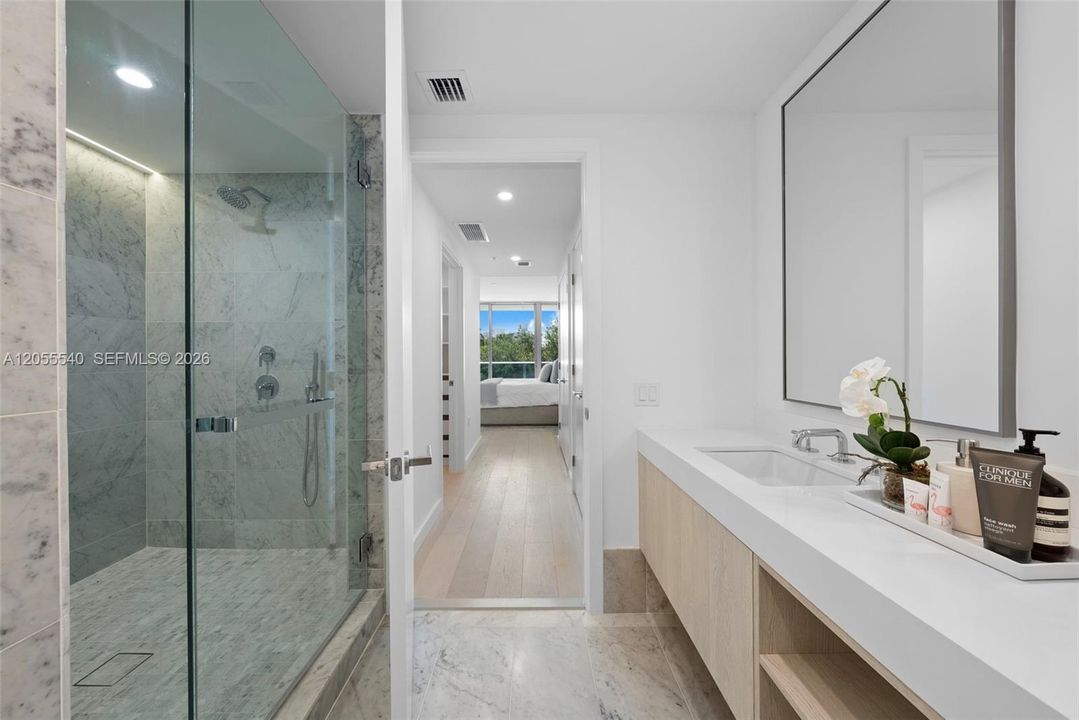 For Rent: $9,900 (2 beds, 2 baths, 1420 Square Feet)