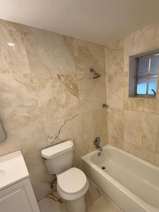 В аренду: $1,975 (1 спален, 1 ванн, 0 Квадратных фут)