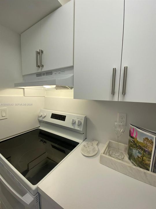В аренду: $1,975 (1 спален, 1 ванн, 0 Квадратных фут)