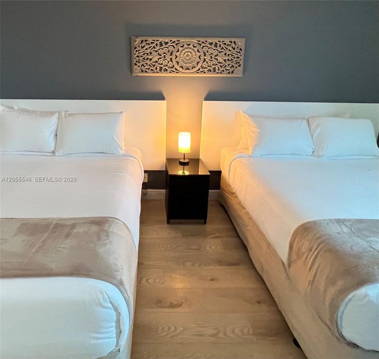 For Sale: $318,000 (0 beds, 1 baths, 400 Square Feet)