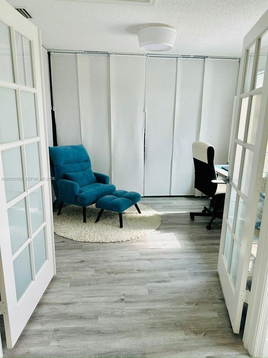 В аренду: $9,000 (5 спален, 4 ванн, 3170 Квадратных фут)