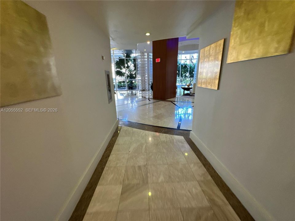 В аренду: $7,200 (2 спален, 2 ванн, 1400 Квадратных фут)