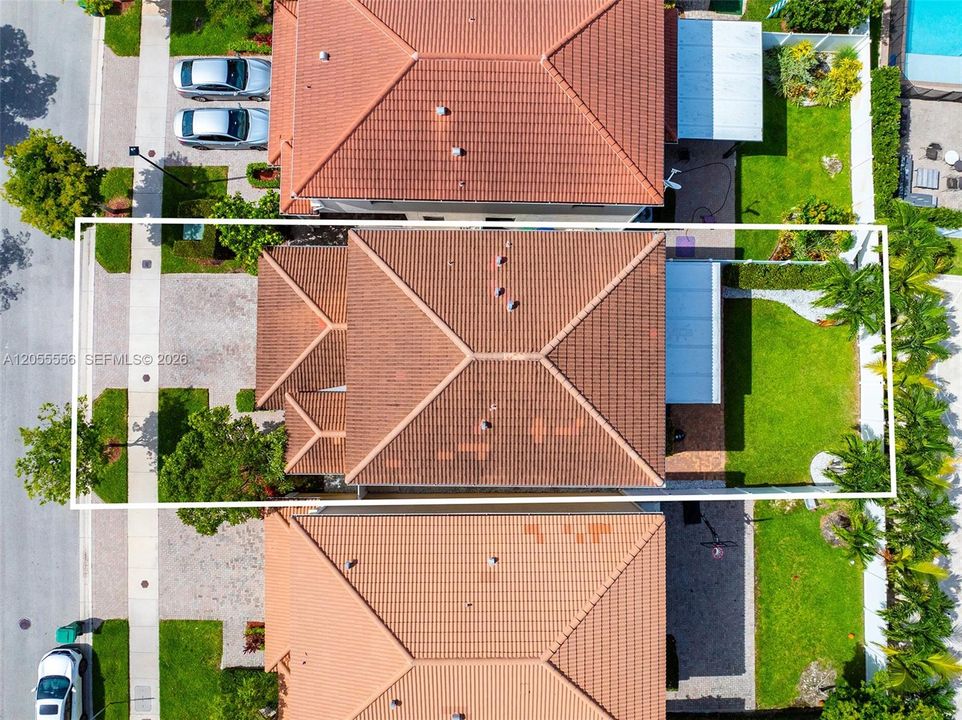 На продажу: $839,000 (4 спален, 2 ванн, 2223 Квадратных фут)
