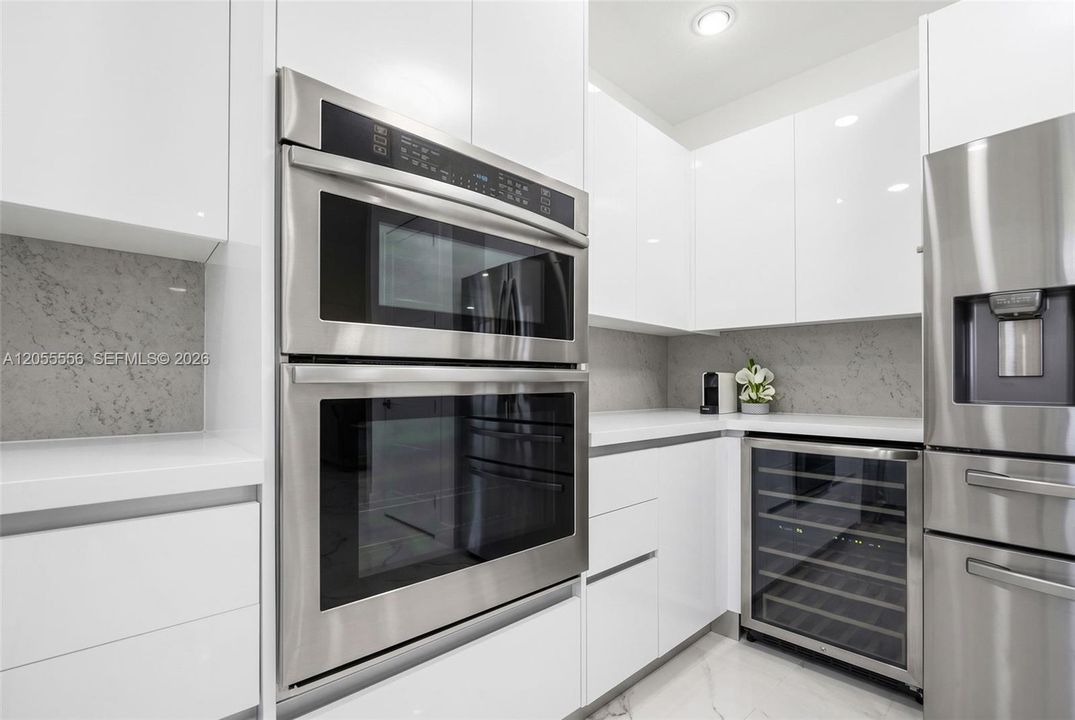 На продажу: $839,000 (4 спален, 2 ванн, 2223 Квадратных фут)