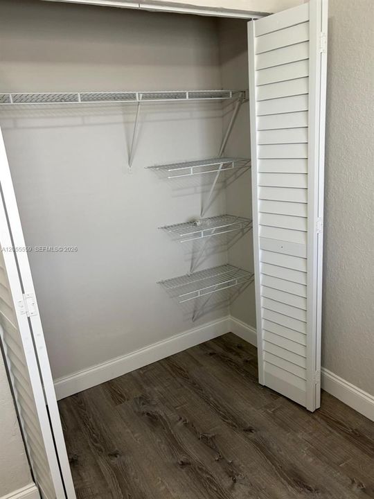 В аренду: $2,500 (3 спален, 2 ванн, 1580 Квадратных фут)