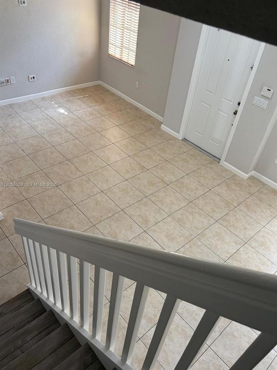 В аренду: $2,500 (3 спален, 2 ванн, 1580 Квадратных фут)
