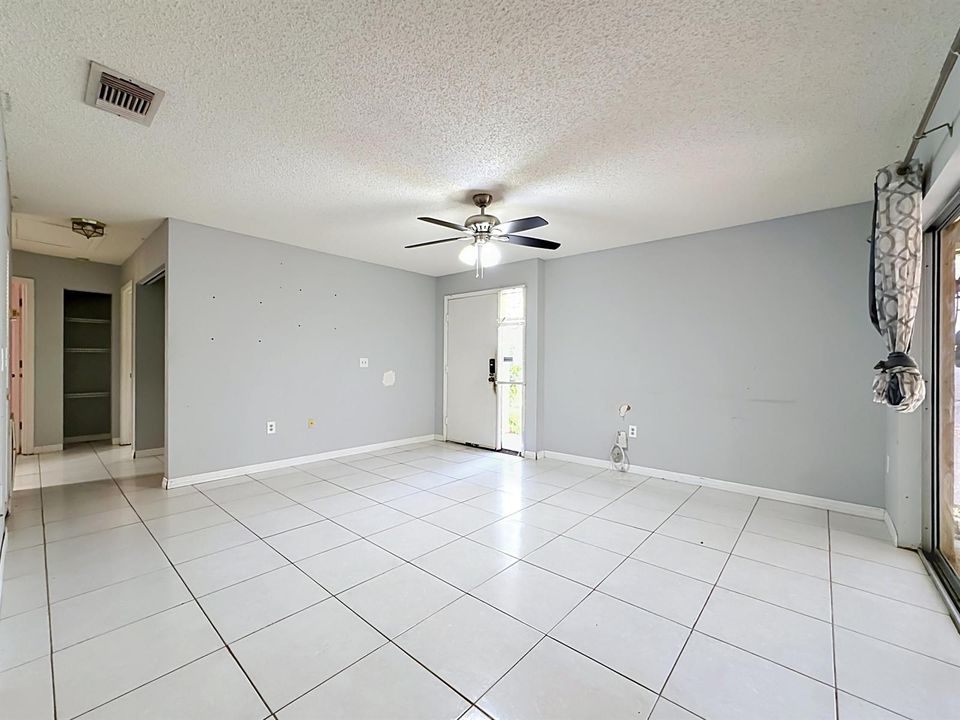 5354 Royal Palm Avenue #5354-19