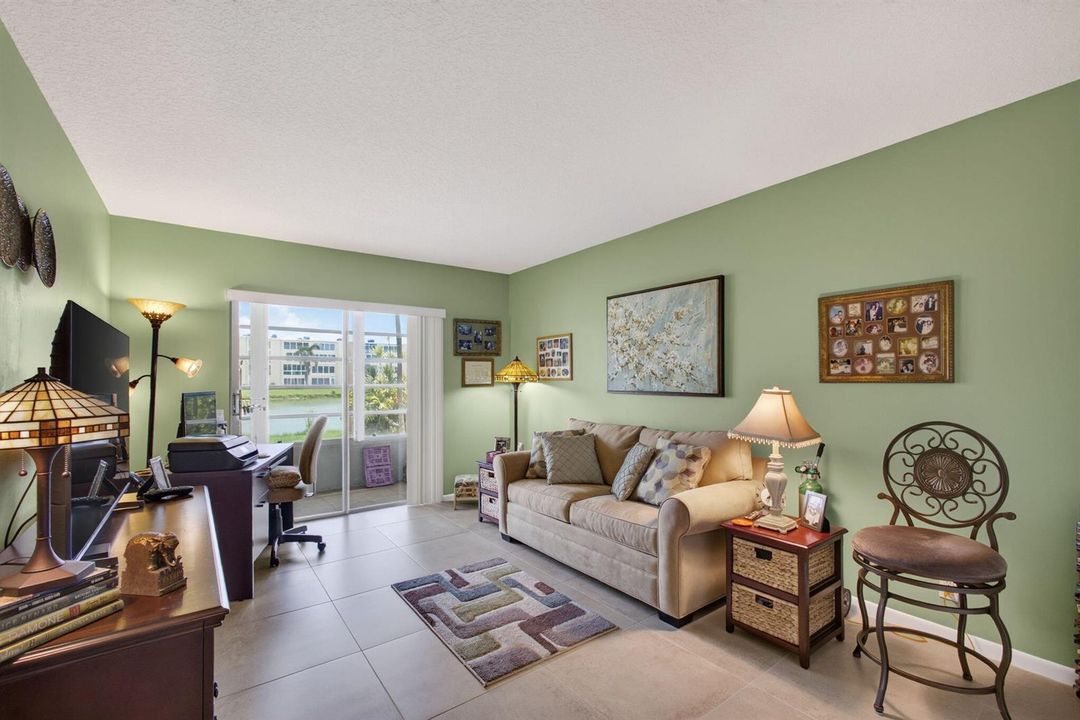 2nd Bedroom