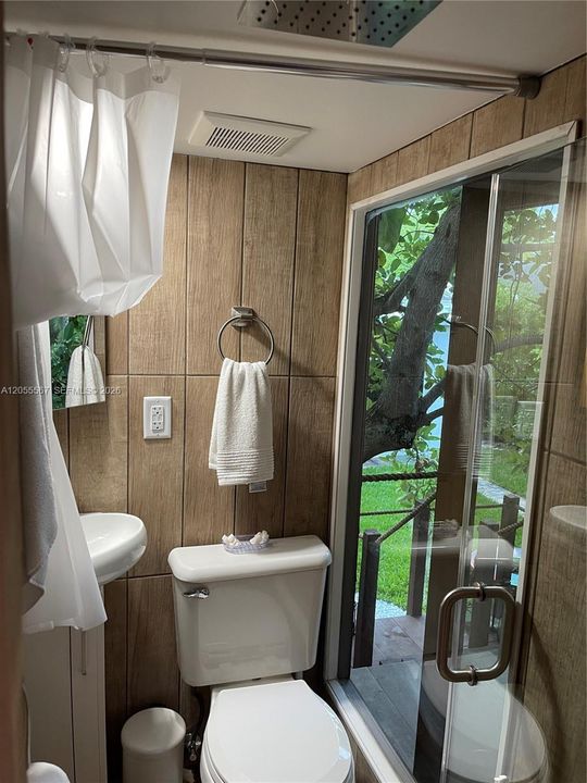 En Renta: $6,000 (5 camas, 5 baños, 1908 Pies cuadrados)