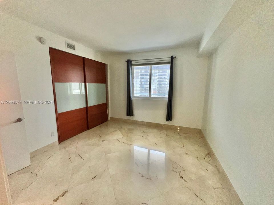 В аренду: $4,200 (2 спален, 2 ванн, 1158 Квадратных фут)