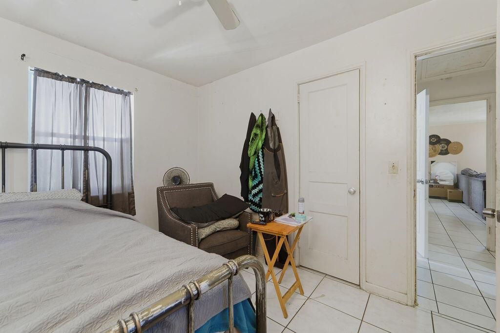 726_41st_St_WPB_014
