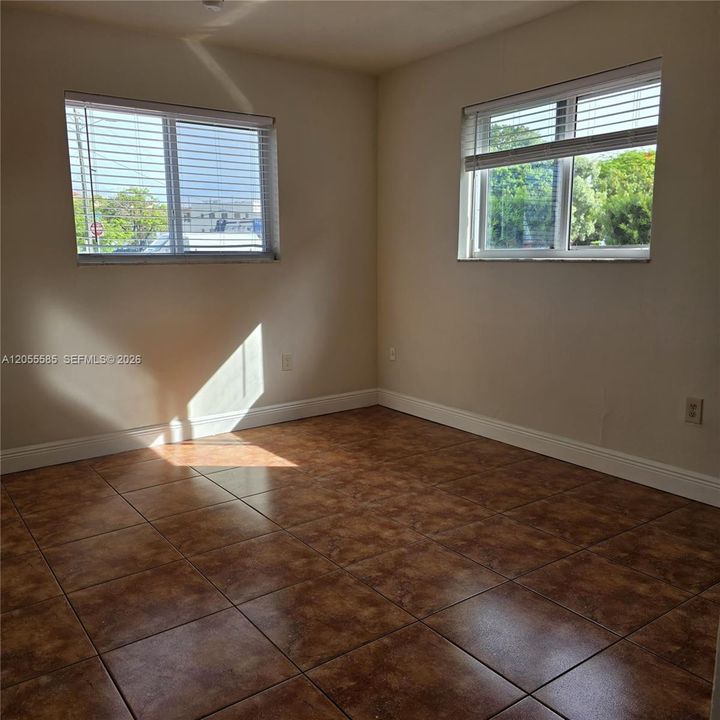 En Renta: $2,500 (2 camas, 1 baños, 2203 Pies cuadrados)