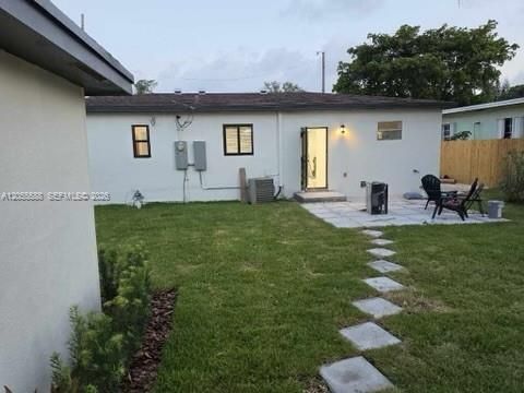 На продажу: $495,000 (3 спален, 2 ванн, 0 Квадратных фут)