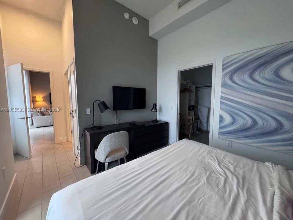 В аренду: $6,900 (3 спален, 2 ванн, 1122 Квадратных фут)