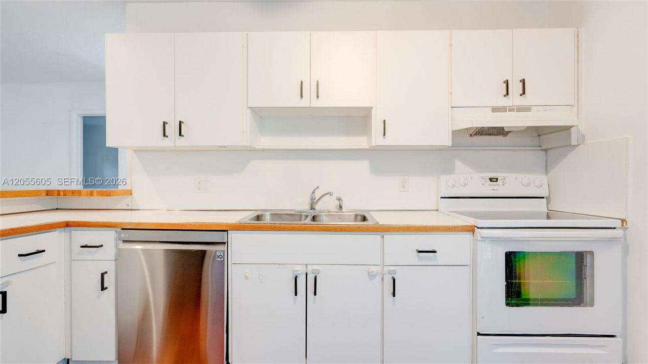 Activo con contrato: $1,795,000 (0 camas, 0 baños, 2322 Pies cuadrados)